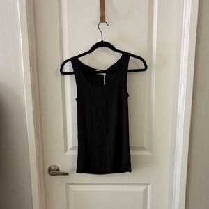 Chic Black Women's Tank Top